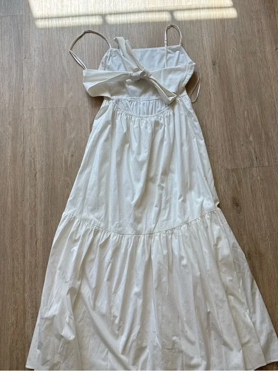 Wayf White Spaghetti-Strap Tiered Maxi Dress With Open Back & Bow Tie Small - Picture 8 of 8